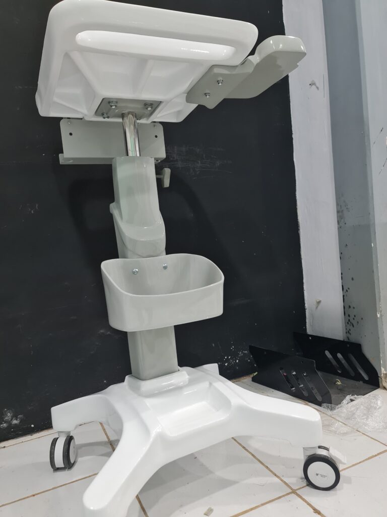 troli laptop model ruang penyimpanan box fiberglass