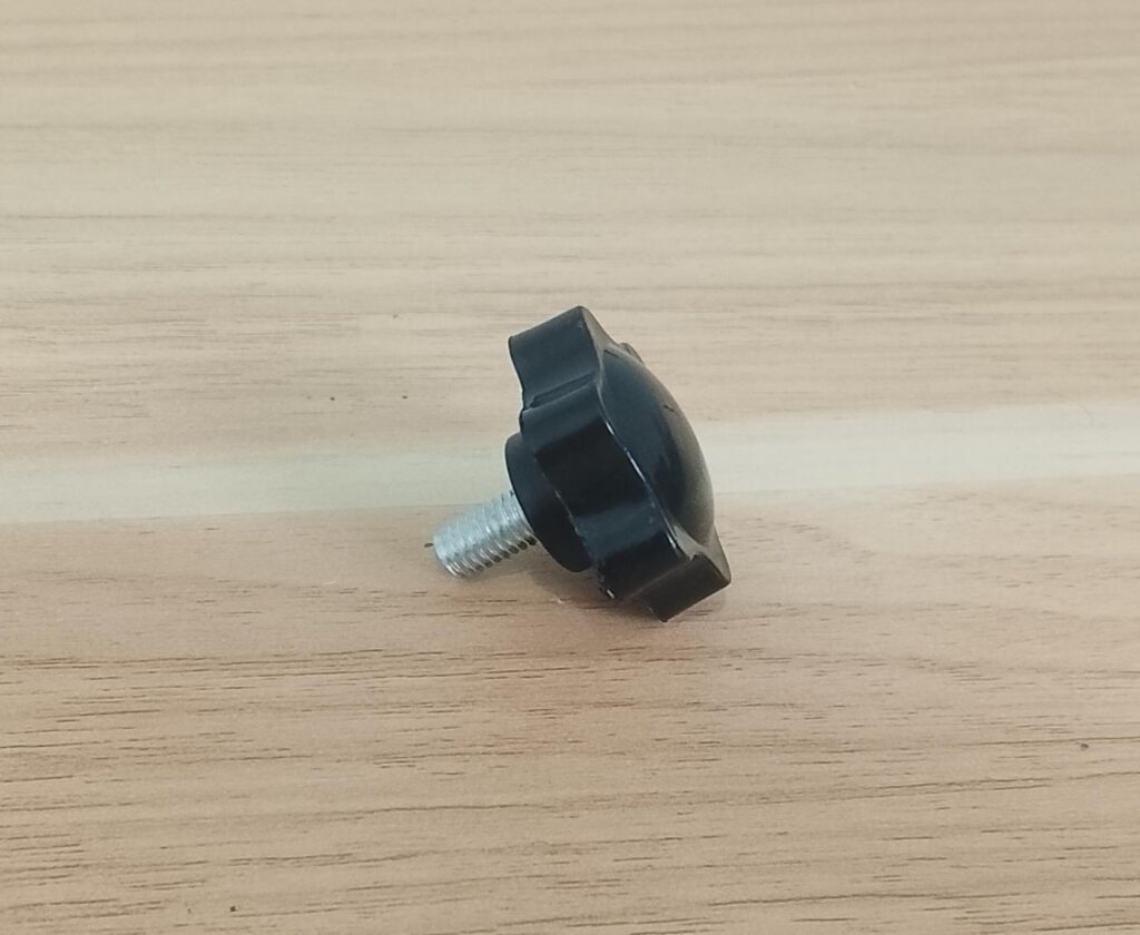 Knobstar troli laptop ukuran D32 M6*10
